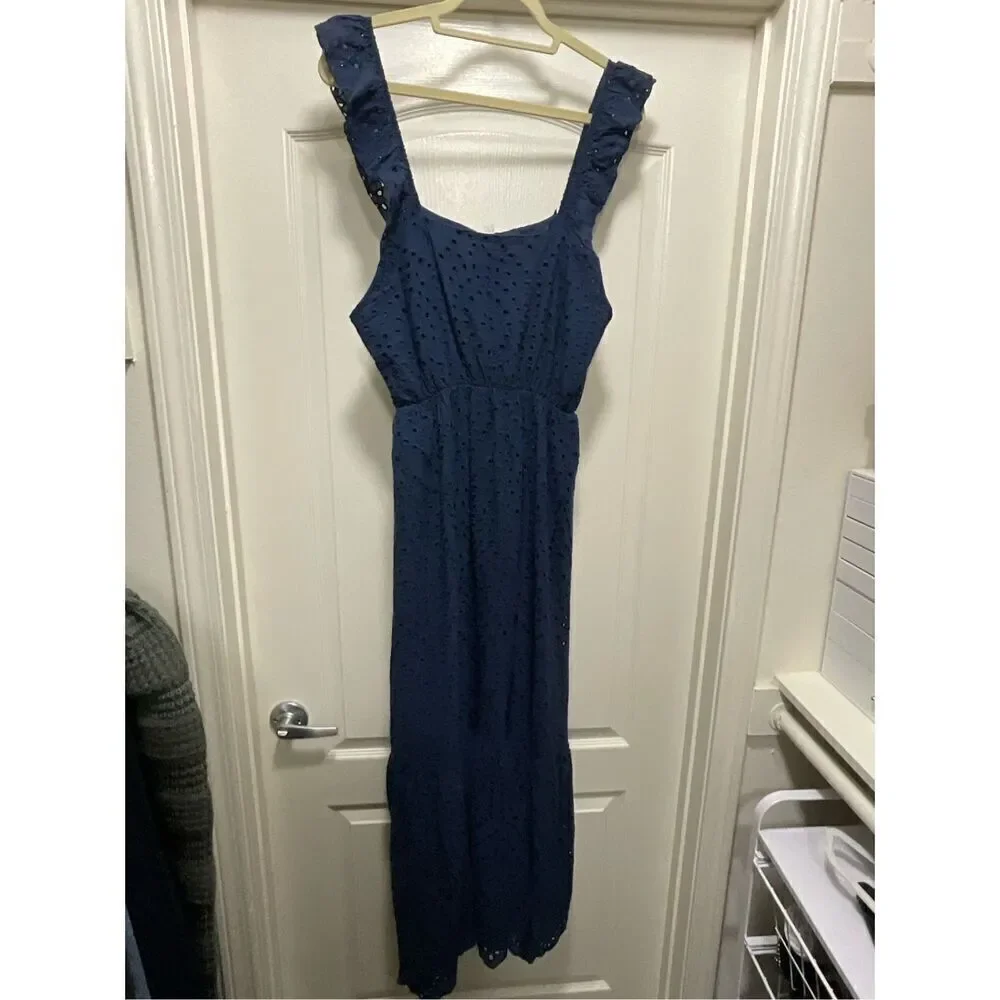 NWT Le Ragazze Navy Eyelet Dress (Size L)